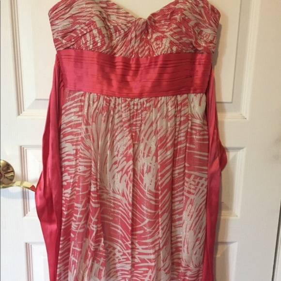 Coral/Cream BCBG Formal Dress - Picture 6 of 7